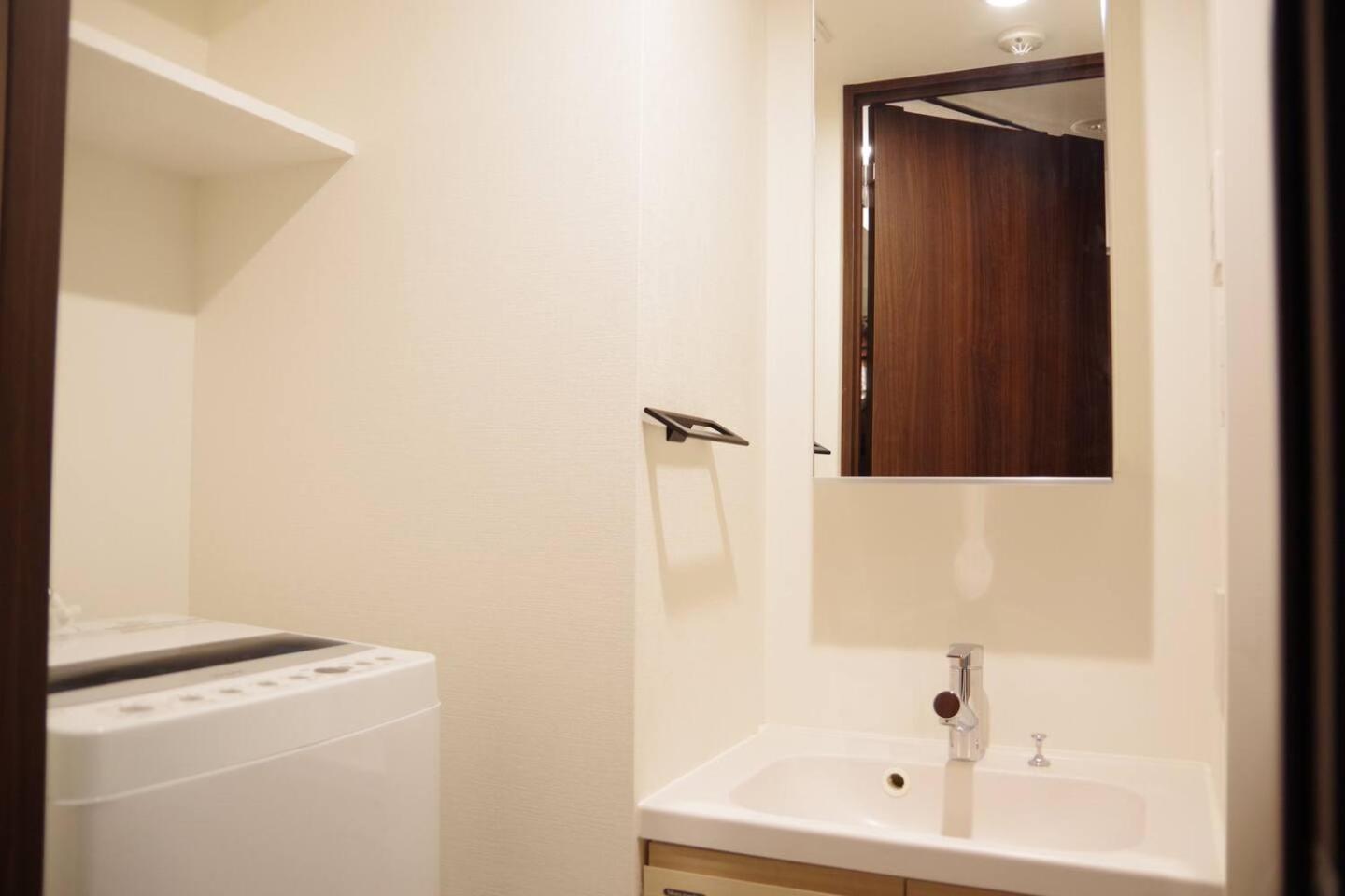 Mat Oshiage Apartment Токио Екстериор снимка